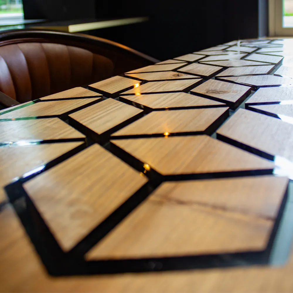 Esstisch CNC "DNA -Table" Epoxidharz 220 x 100 cm Massivholz Walnuss Baumkante Esstisch CNC "DNA -Table" Epoxidharz 220 x 100 cm Massivholz Walnuss Baumkante