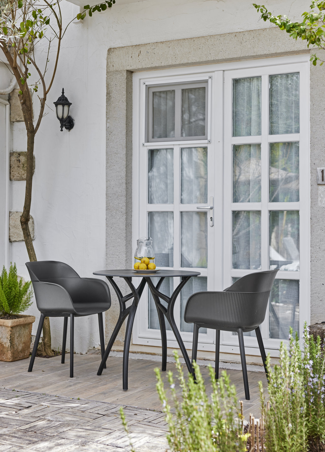 Outdoor Terrassenstuhl "Sunny-P Armchair" black